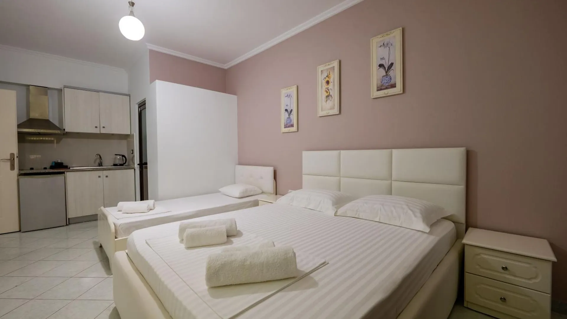 Flower Garden Villa Ksamil