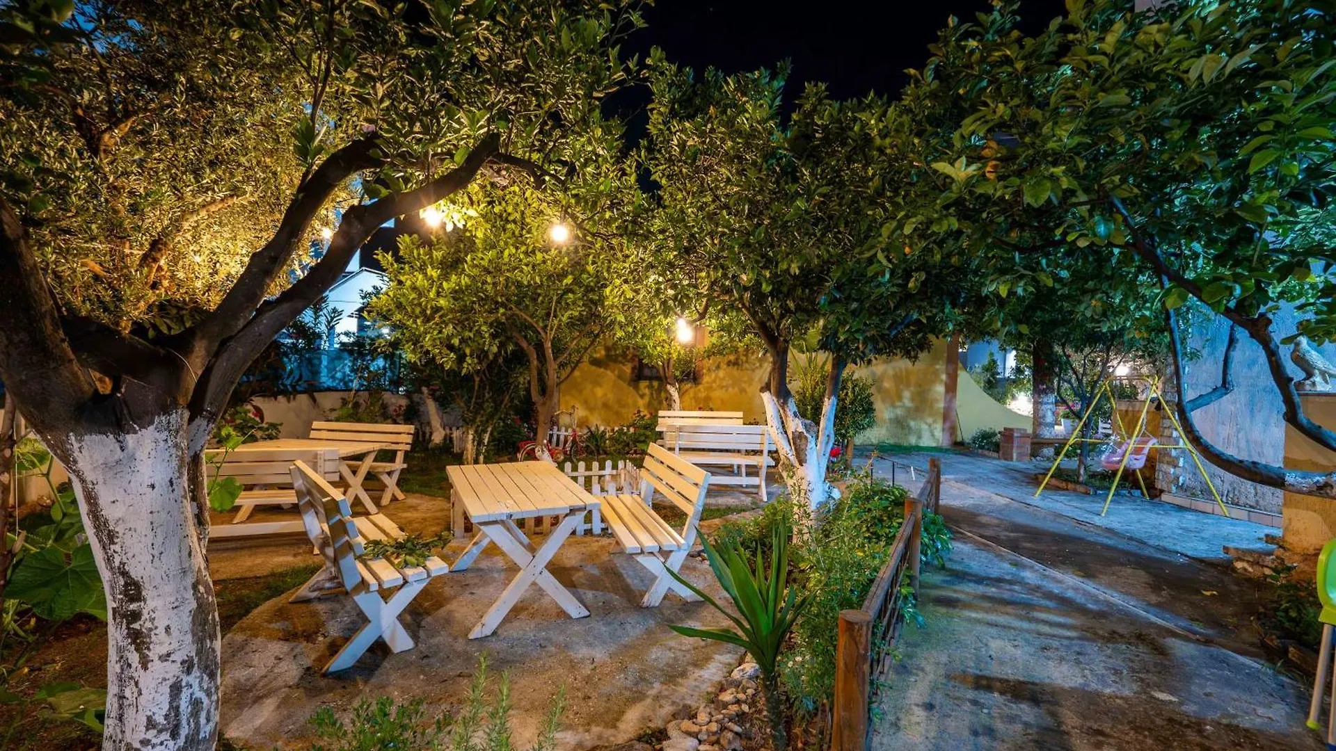 Flower Garden Villa Ksamil
